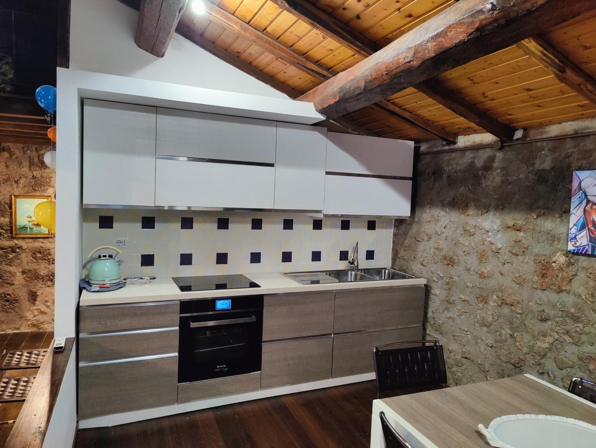 Maestosa Roccaforte Dei Principi, 3 Piani Tutti Per Voi! Sutri Exterior foto