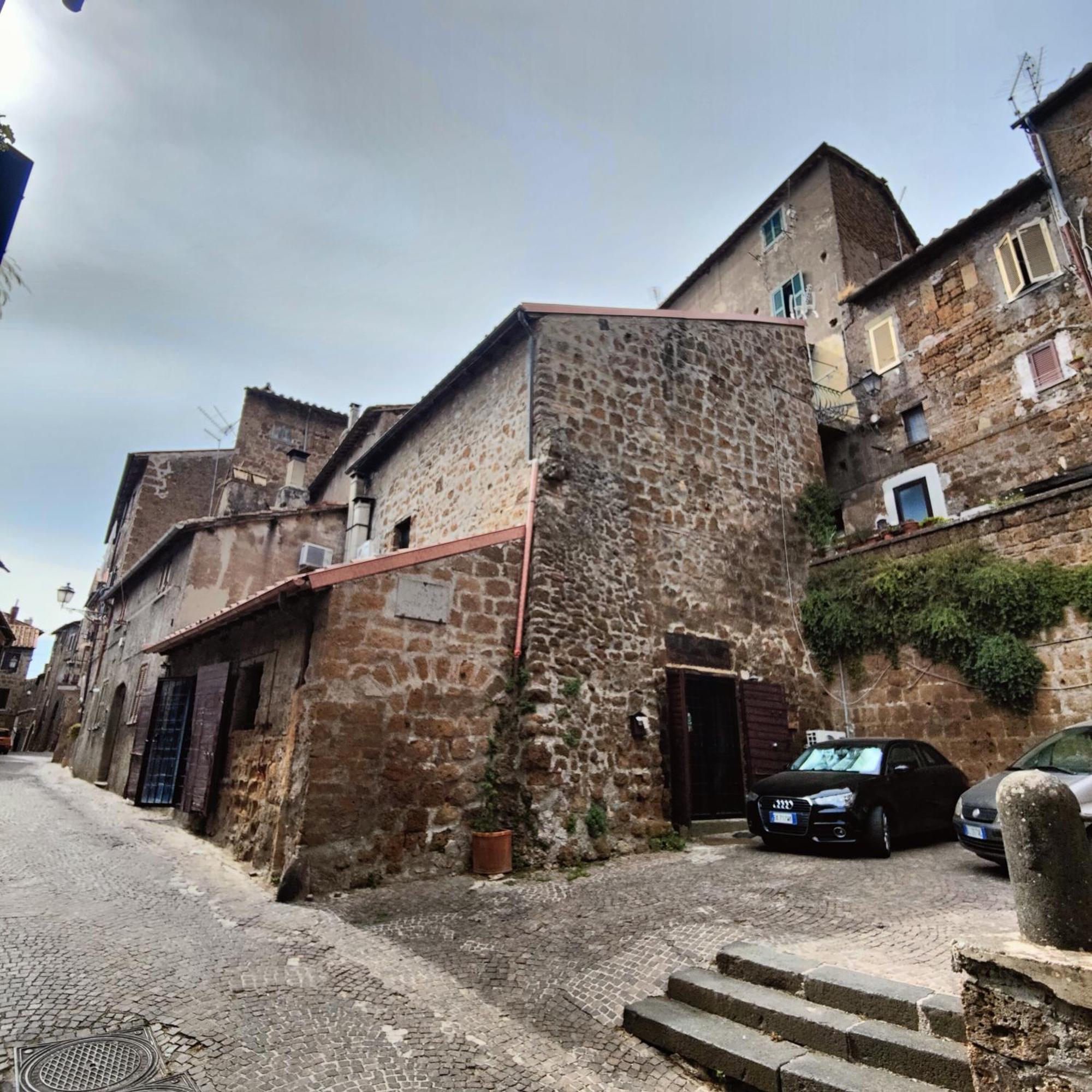 Maestosa Roccaforte Dei Principi, 3 Piani Tutti Per Voi! Sutri Exterior foto